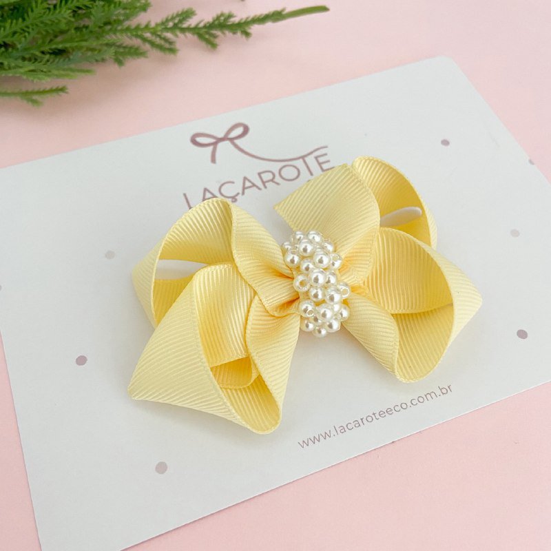 Laço Duda Bordado M na Presilha