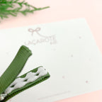 Arranjo de Rosas Vermelhas Mini na Presilha