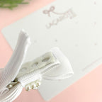 Laço Júlia Organza Bordado Mini na Presilha