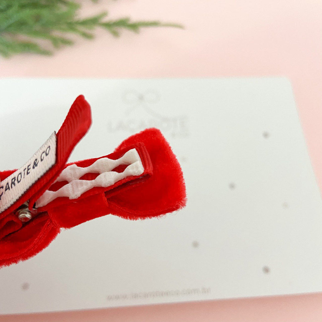 Laço Cora Veludo Mini na Presilha