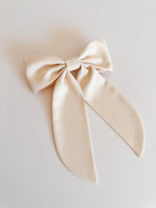 Laço Charlotte G na Presilha Francesa