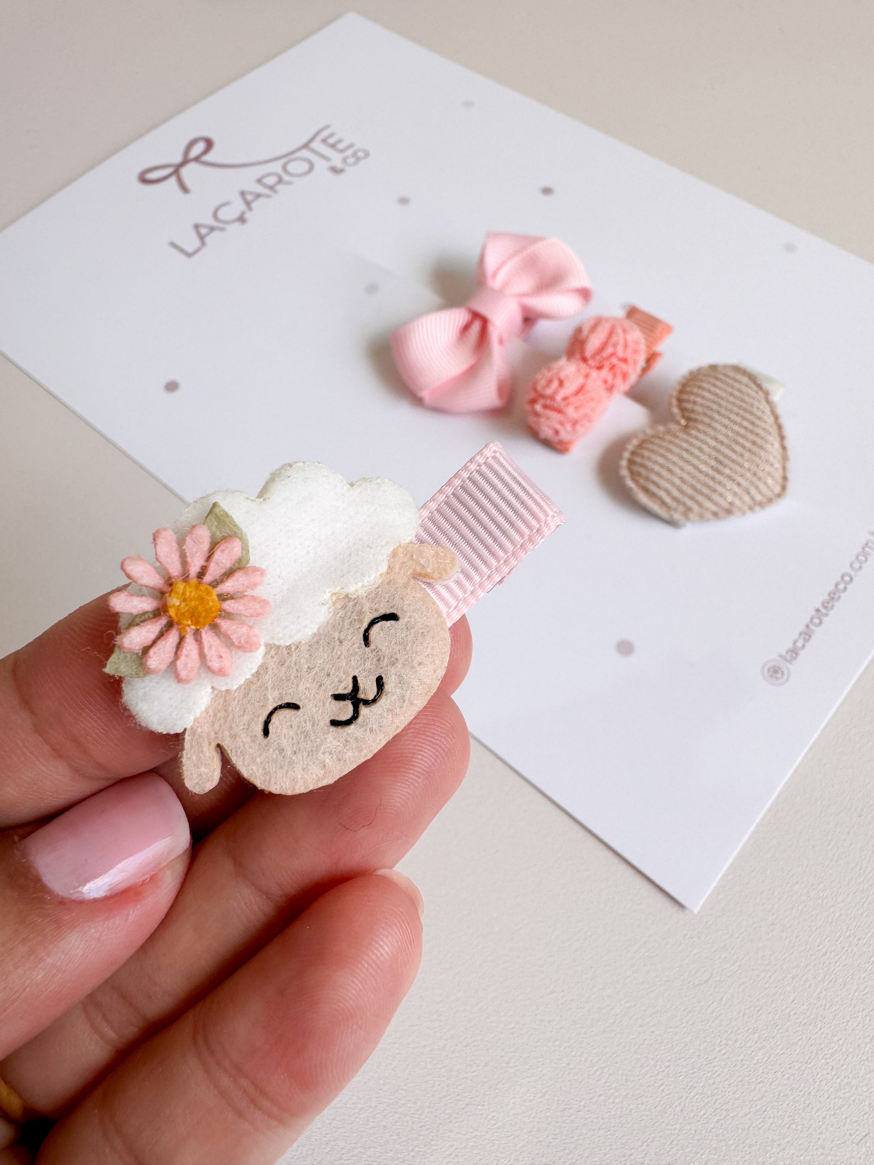 Kit Ovelhinha - Coleção Jardim de Páscoa