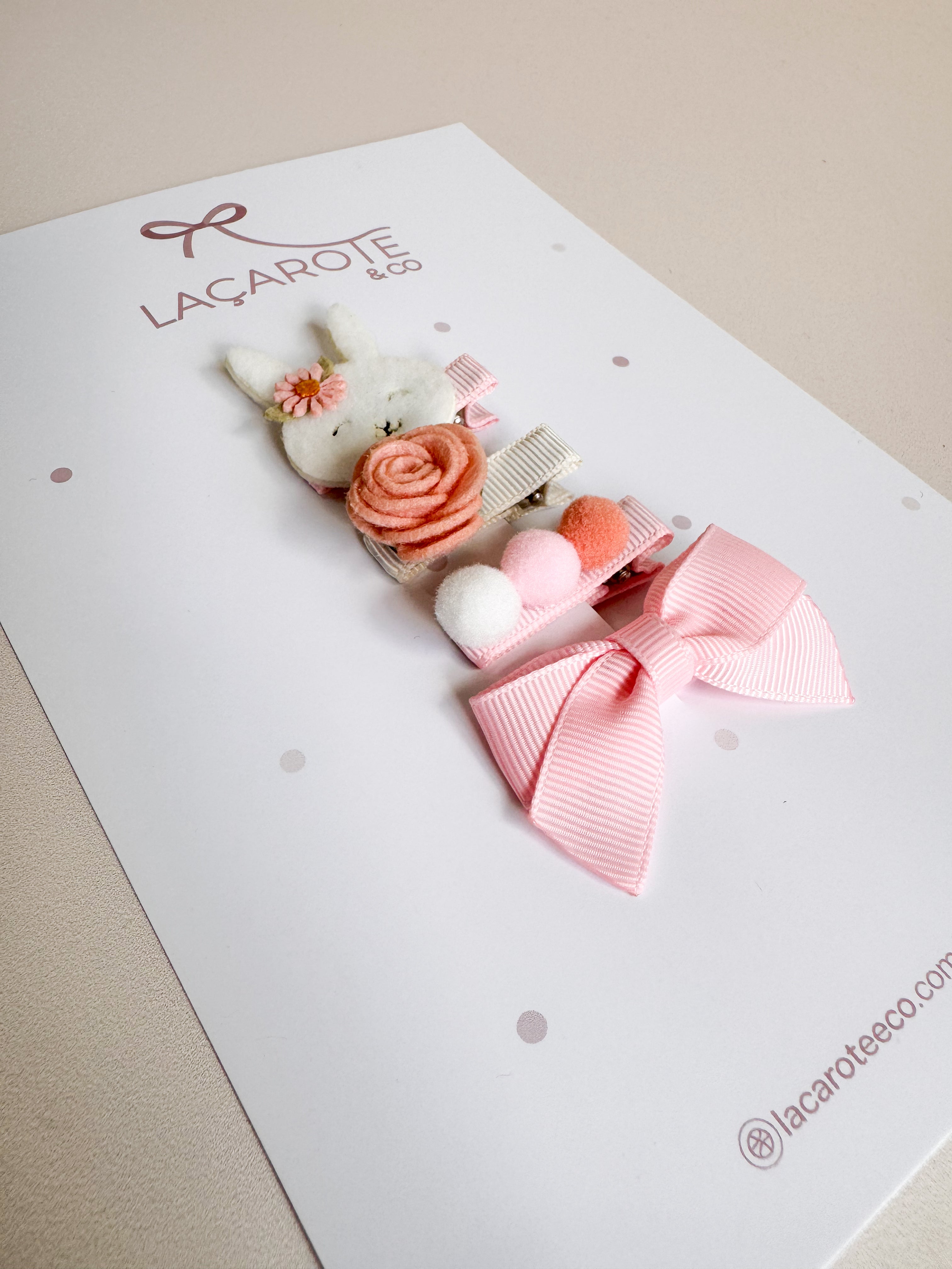 Kit Coelhinha - Coleção Jardim de Páscoa