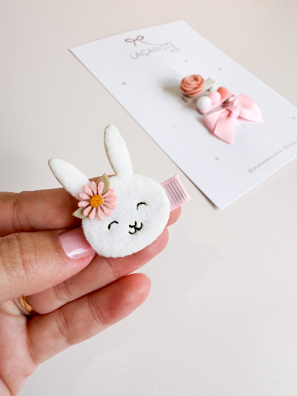 Kit Coelhinha - Coleção Jardim de Páscoa