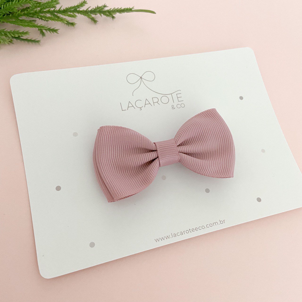 Laço Bia M na Presilha