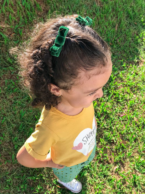 Laço Laura Veludo P na Presilha