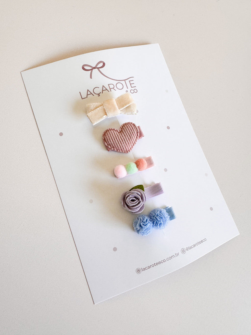 Kit de Laços na Presilha- 5 Unidades (Cores da Foto)