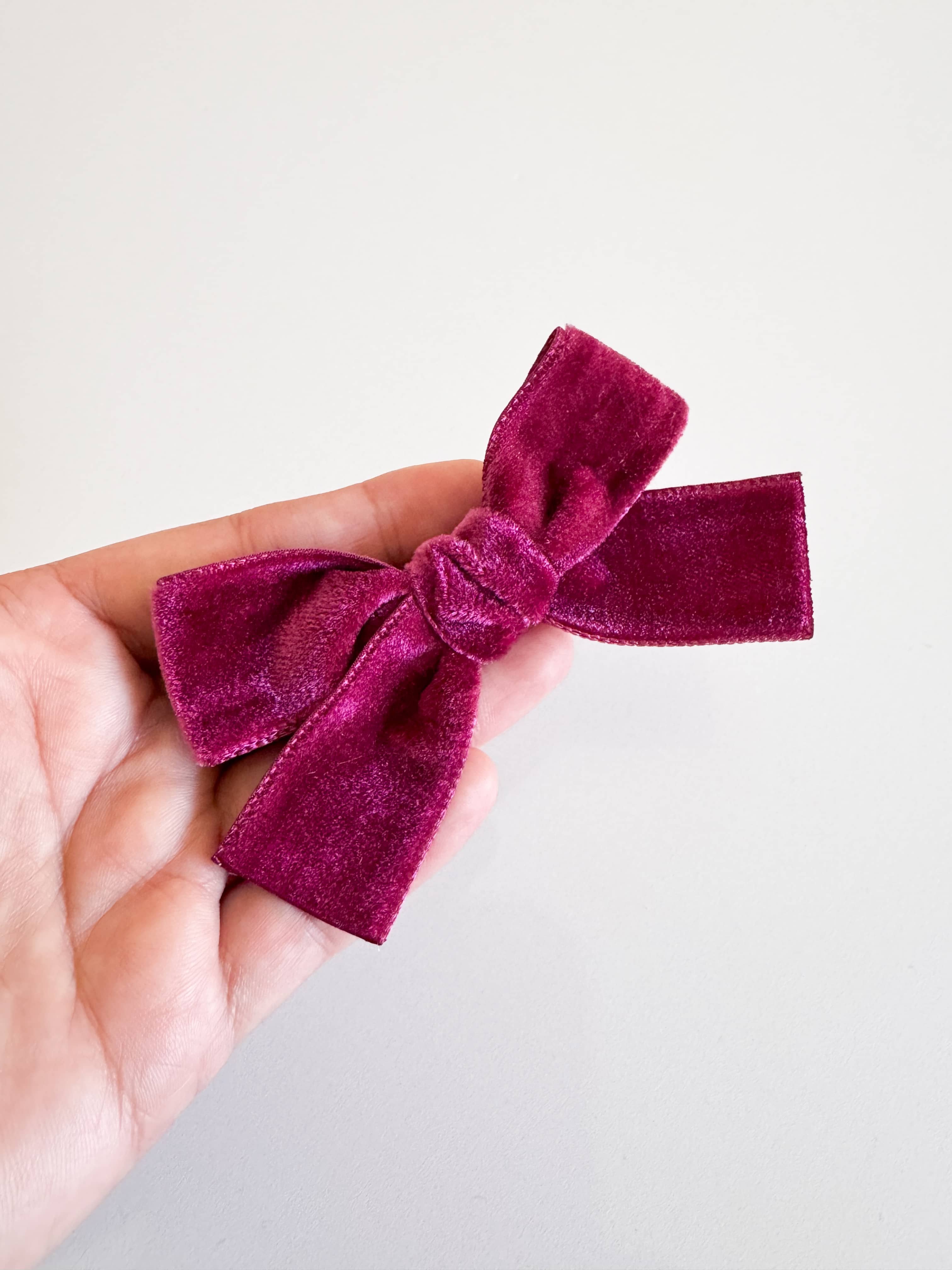 Laço Nina Veludo M na Presilha