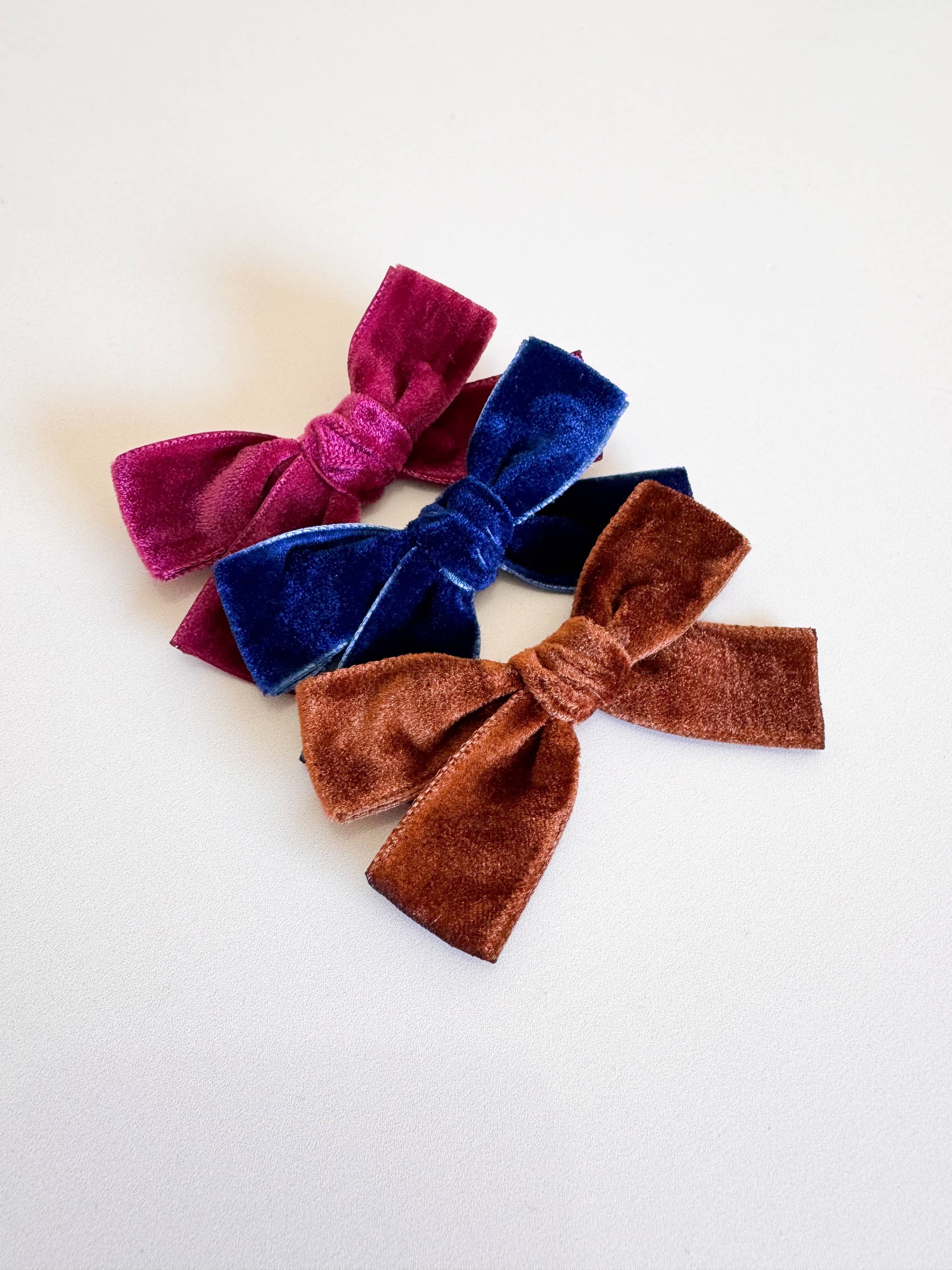 Laço Nina Veludo M na Presilha