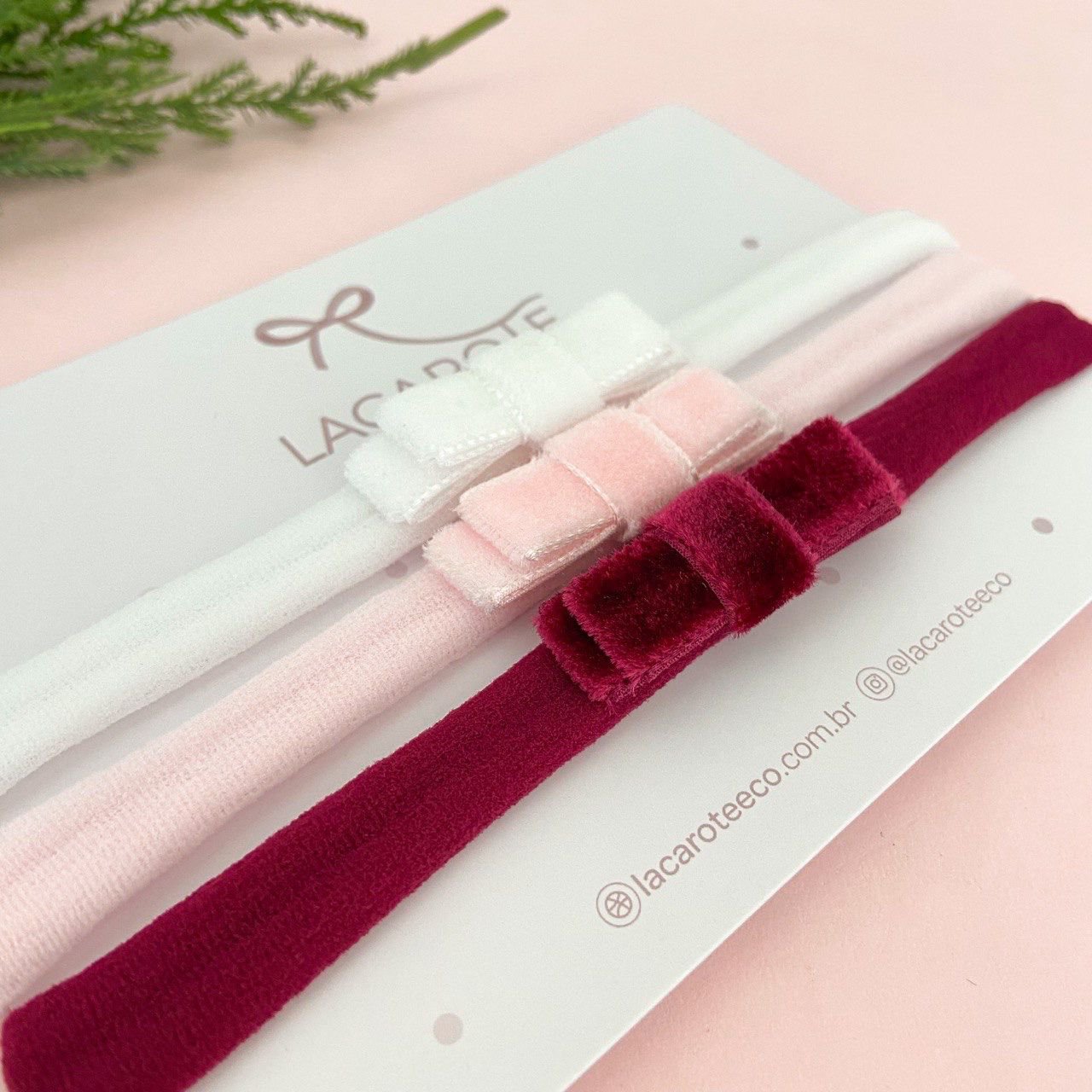 Kit de Laços Laura Veludo Mini na Faixinha- 3 unidades